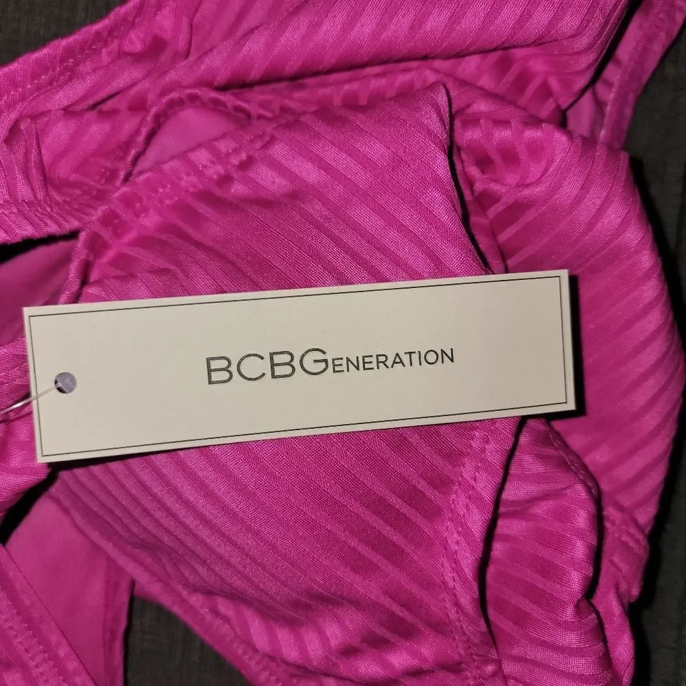 BCBGENERATION RIBBED KNIT HIGH LEG CUT OUT PINK ONE-PIECE SWIMSUIT SZ Me…